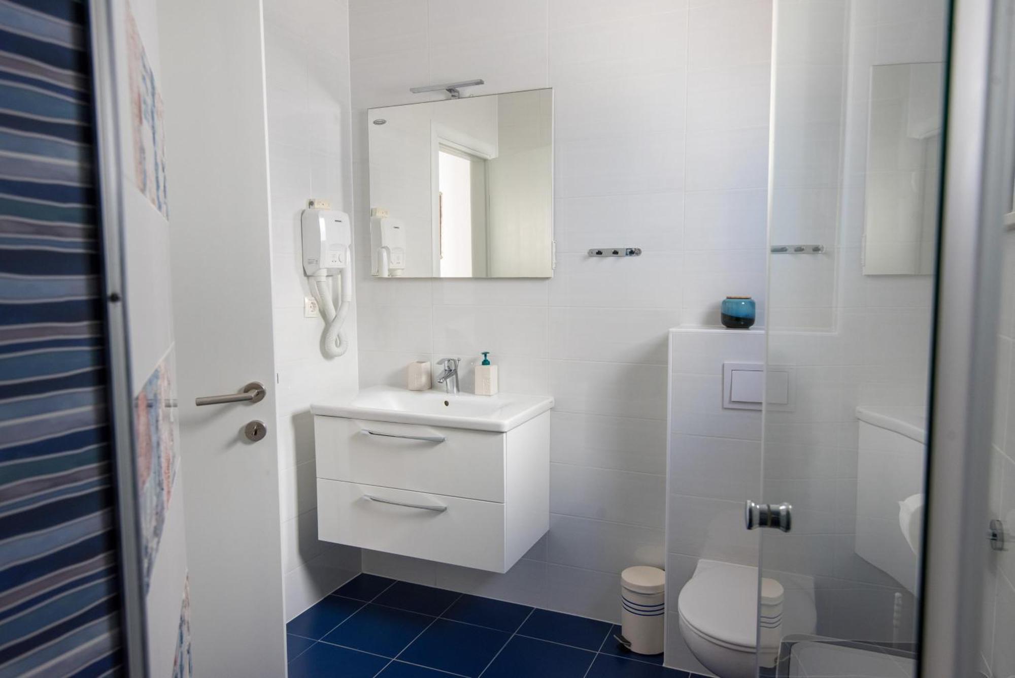 Apartmani Babic Sevid Exterior photo